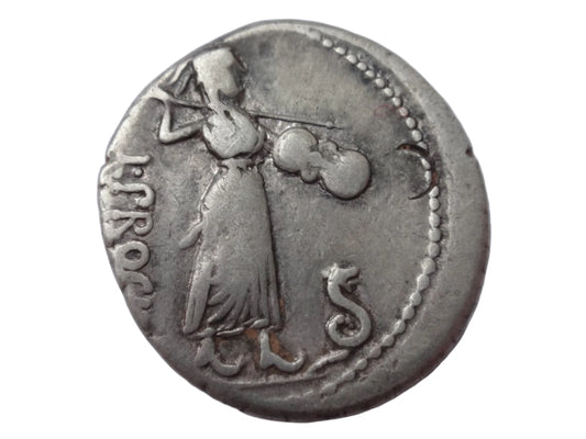 L. Procilius. 80 BC. AR Denarius.