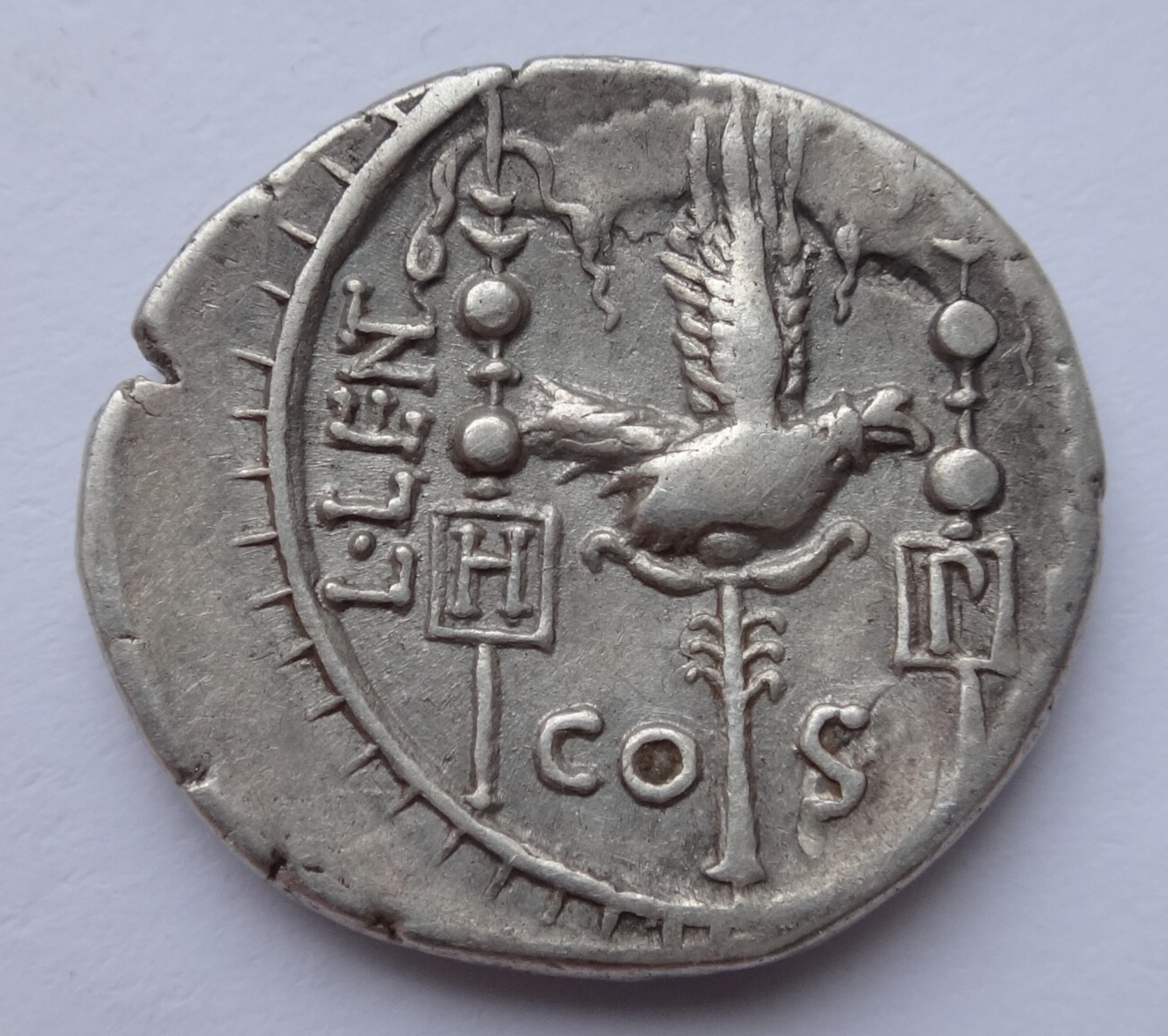 Roman Republic Cn. Nerius, L. Lentulus and Claudius Marcellus AR Denarius. Rome