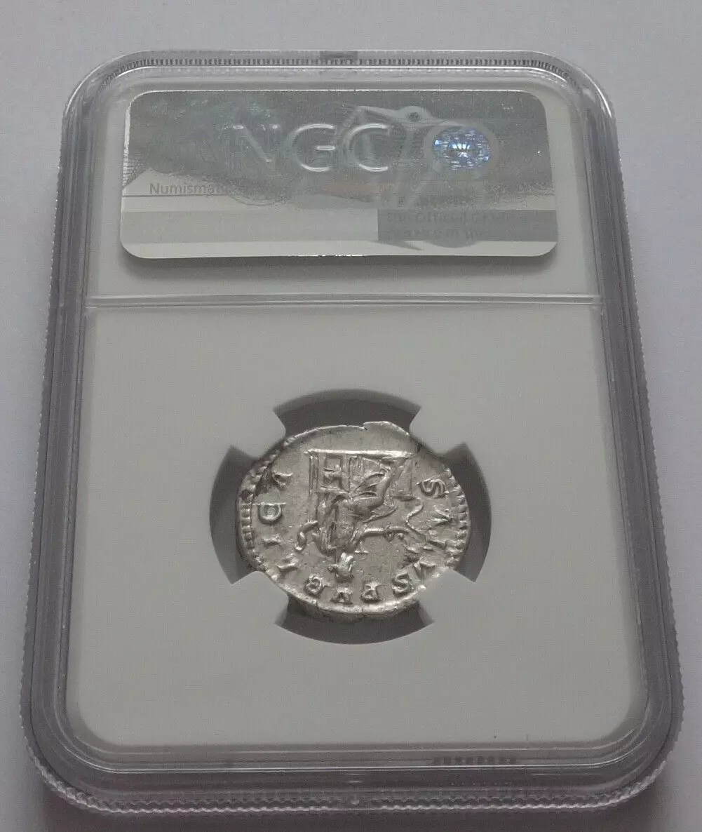 NGC AU 4/5 - 3/5 Macrinus, (217-218).Double-Denarius Antoninianus Rome.Rare!