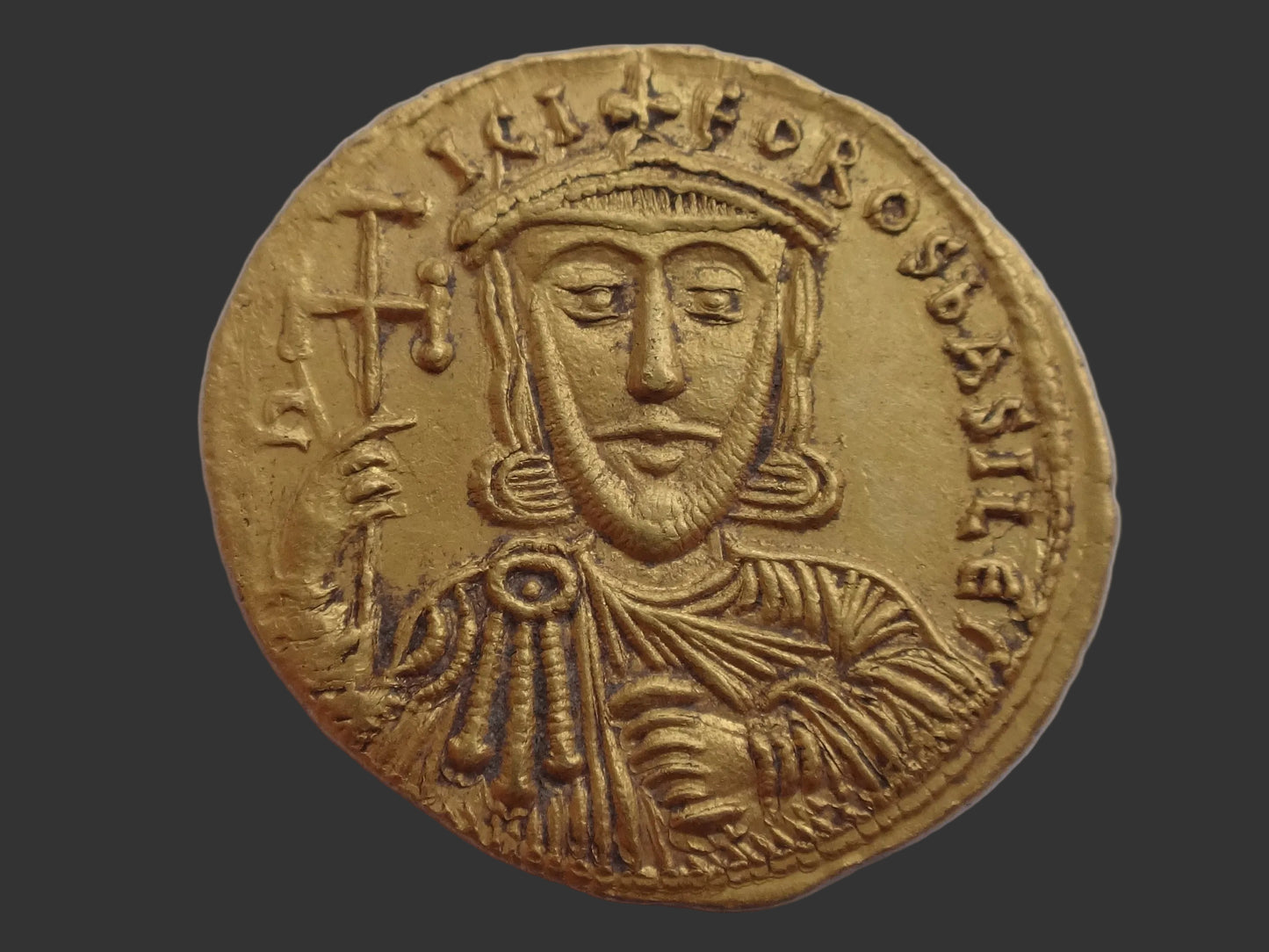 NGC"Ch AU" 4/5- 3/5 Nicephorus I, AD 802-811 Byzantine Empire Gold AV Solidus