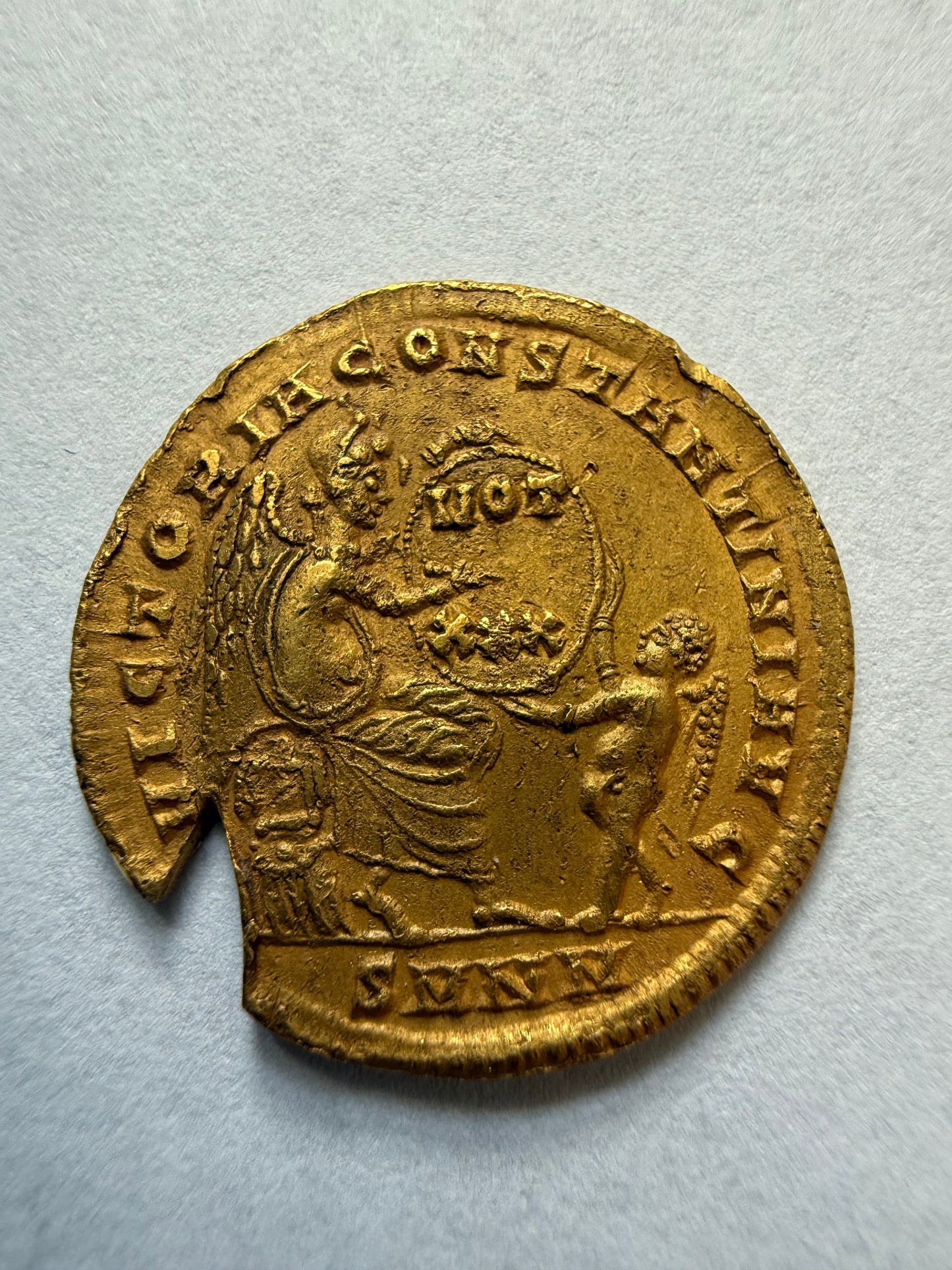 Constantine I. AD 307/310-337. AV Solidus, Rare!