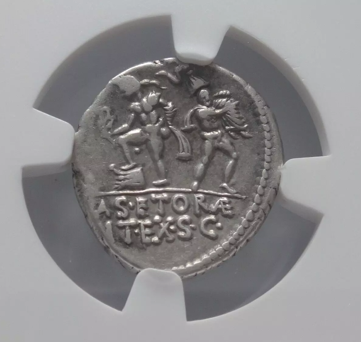 NGC VF 3/5- 4/5 Pompey Magnus, d.48 BC Roman Imperatorial AR Denarius