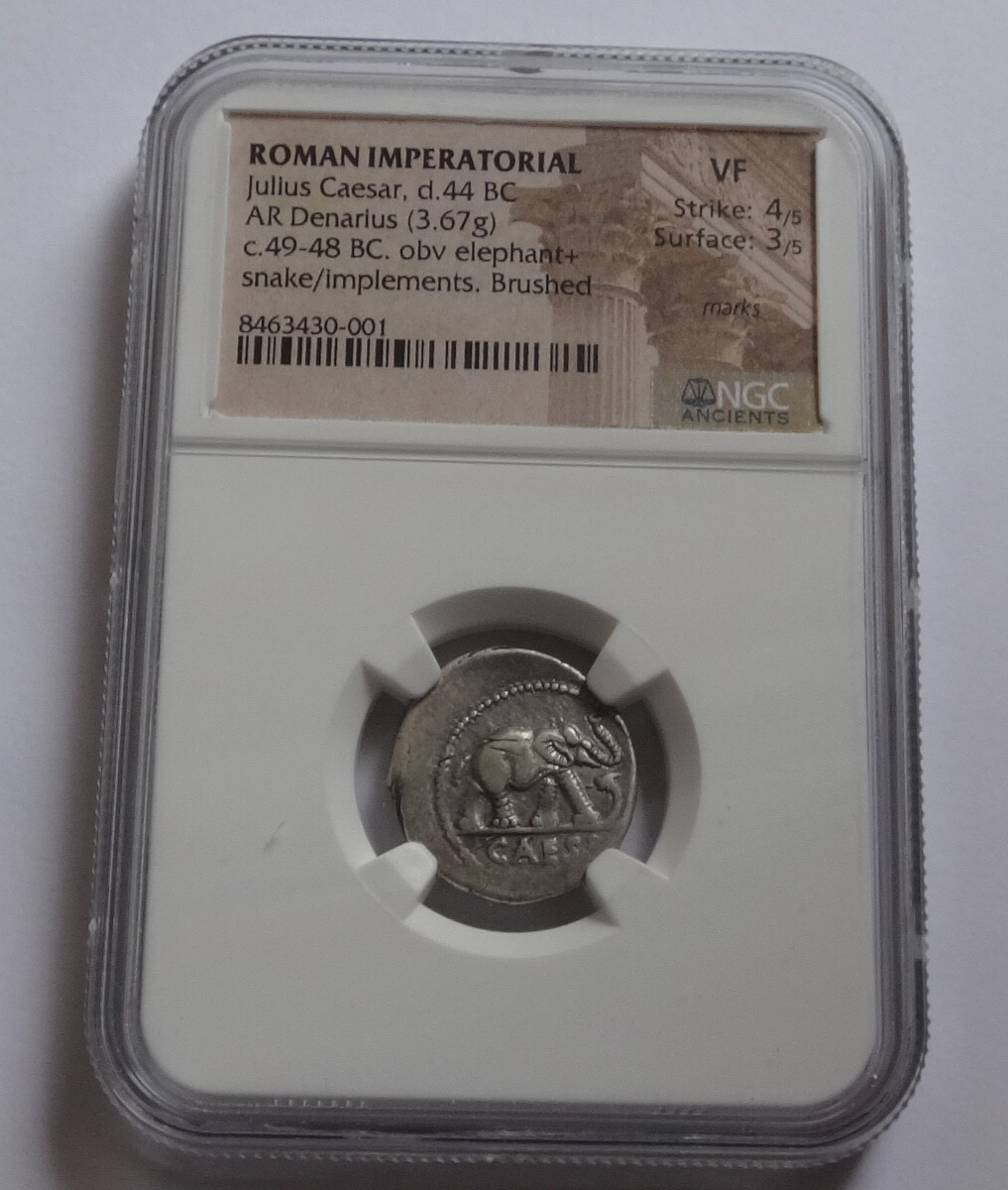 NGC VF 4/5- 3/5 Julius Caesar, d.44 BC Roman Imperatorial AR Denarius