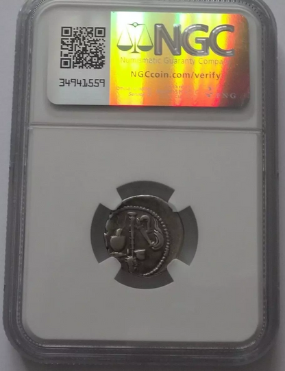 NGC VF 4/5- 3/5 Julius Caesar, (49-44 BC). AR Denarius