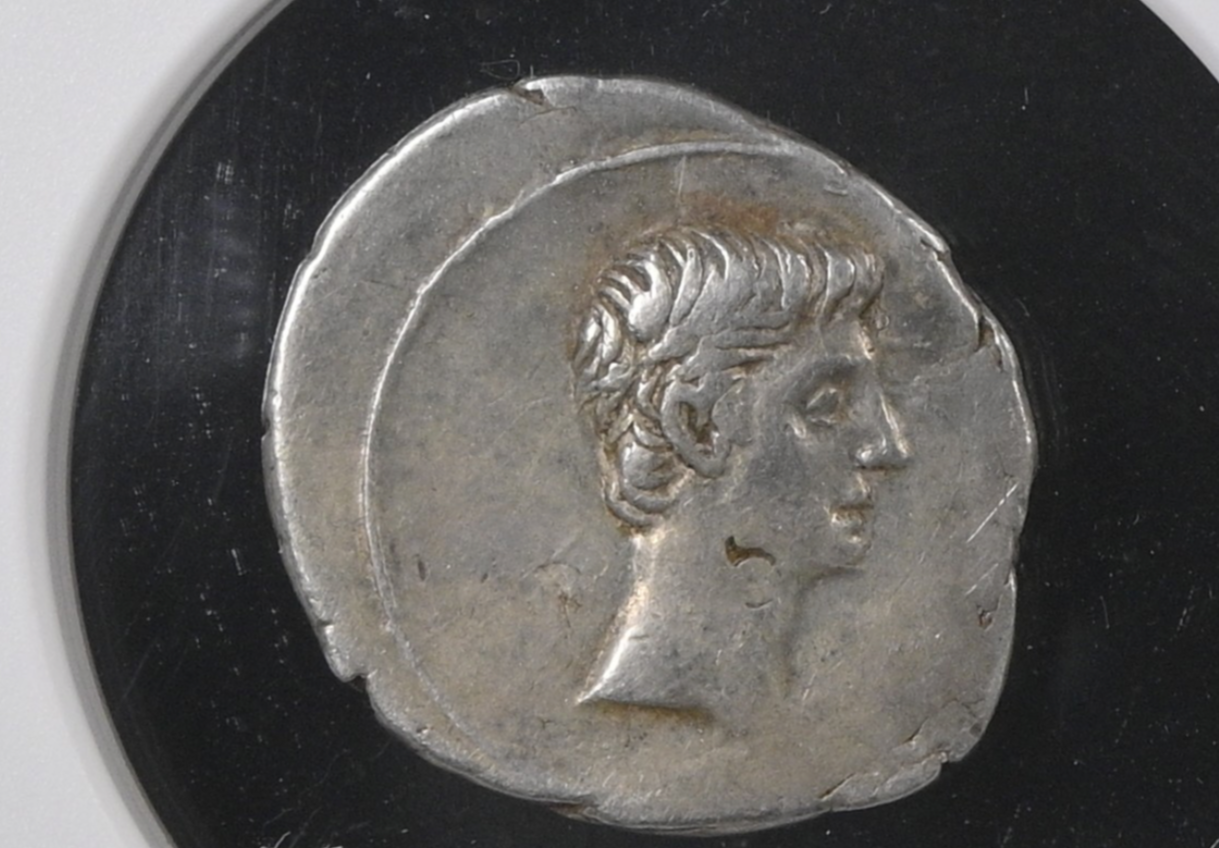 NGC VF 5/5- 3/5 Octavian 35/4 BC (Augustus) Roman Imperatorial AR Denarius