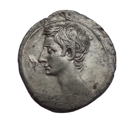 Octavian (Augustus) 32-31 BC. Roman Imperatorial AR Denarius 3.45g/20mm
